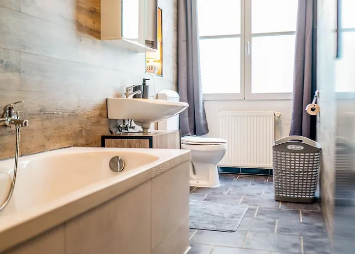 #112 Moderne Altstadt Im Herzen Von Remscheid-lennep Remscheid