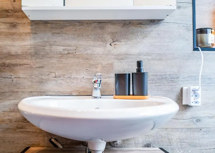 Appartement #112 Moderne Altstadt Im Herzen Von Remscheid-lennep *